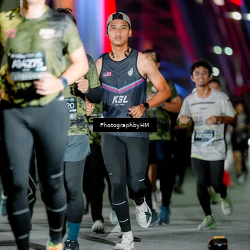 Runner Photo 6258600