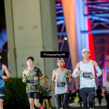 Runner Photo 6258613