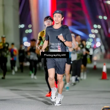 Runner Photo 6258623