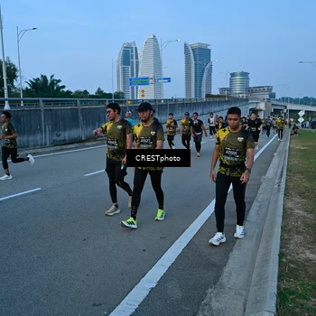 Runner Photo 6258631