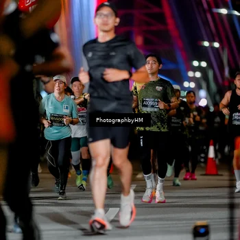 Runner Photo 6258652