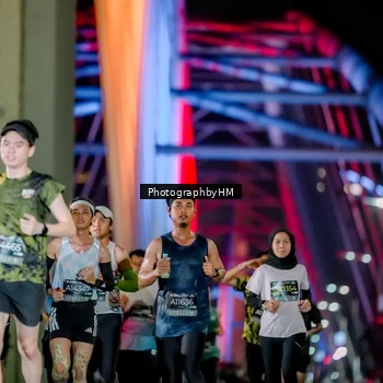Runner Photo 6258661