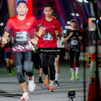Runner Photo 6258670