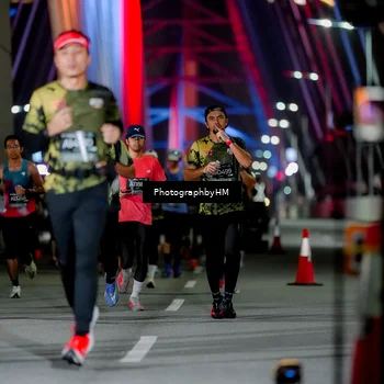 Runner Photo 6258676