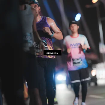 Runner Photo 6258719