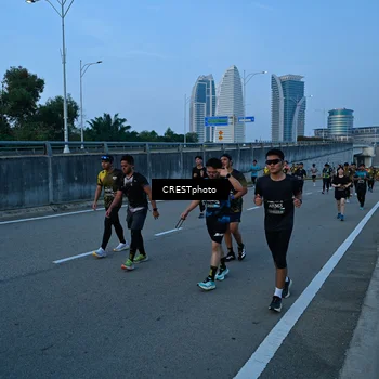 Runner Photo 6258727