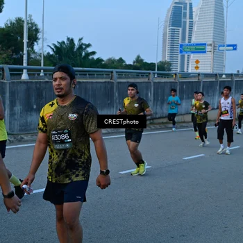 Runner Photo 6258733