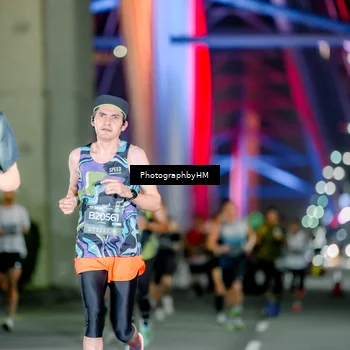 Runner Photo 6258740
