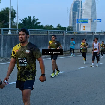 Runner Photo 6258745