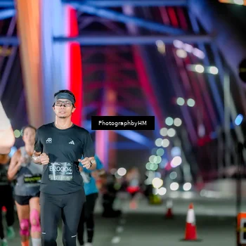 Runner Photo 6258754