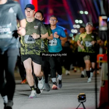 Runner Photo 6258787