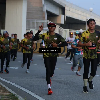Runner Photo 6258797