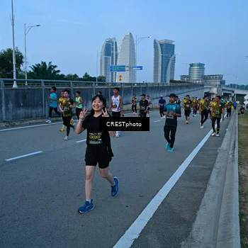 Runner Photo 6258804
