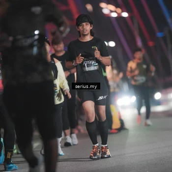 Runner Photo 6258836
