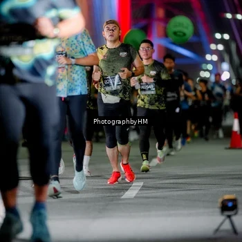 Runner Photo 6258839