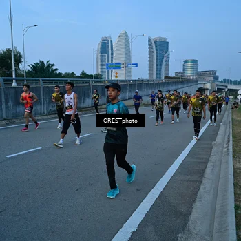 Runner Photo 6258852