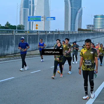Runner Photo 6258859