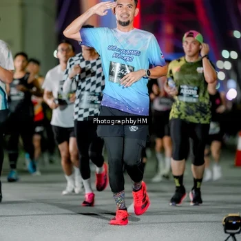 Runner Photo 6258872