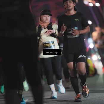 Runner Photo 6258880