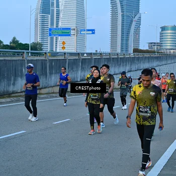 Runner Photo 6258886