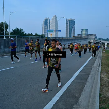 Runner Photo 6258889