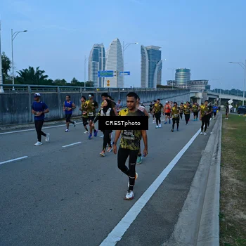 Runner Photo 6258900