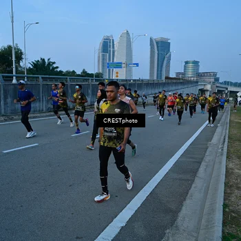 Runner Photo 6258904