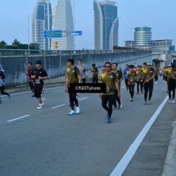 Runner Photo 6258924