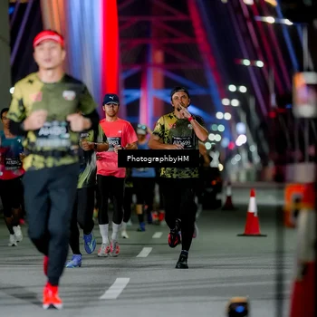 Runner Photo 6258929