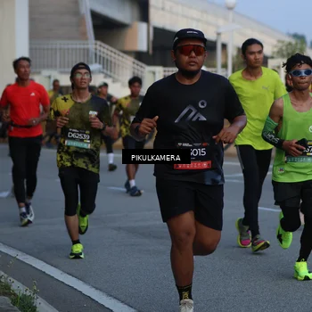 Runner Photo 6258953