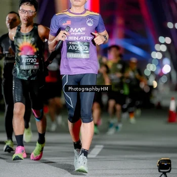 Runner Photo 6258971
