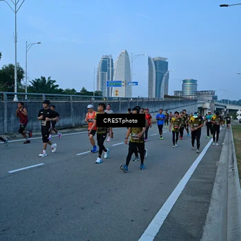 Runner Photo 6258977