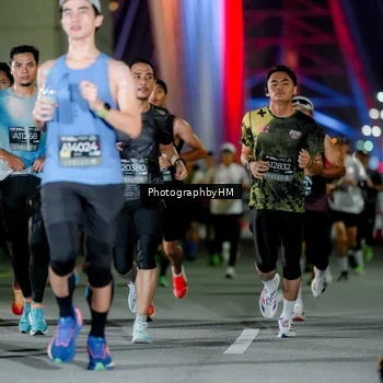 Runner Photo 6258981