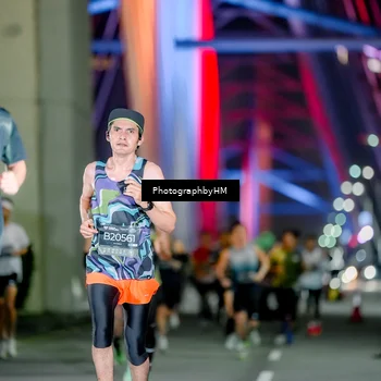 Runner Photo 6259004