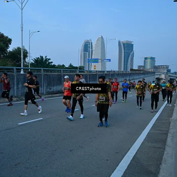 Runner Photo 6259021