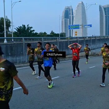 Runner Photo 6259024