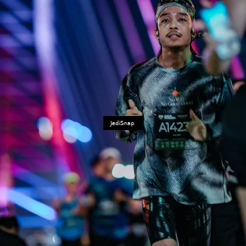 Runner Photo 6259045