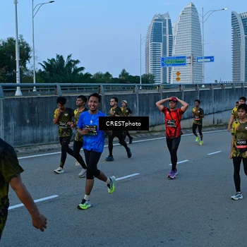 Runner Photo 6259047