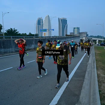 Runner Photo 6259099