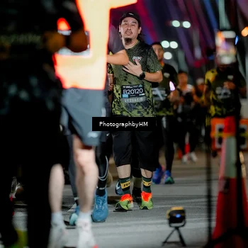 Runner Photo 6259106