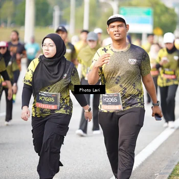 Runner Photo 6259116