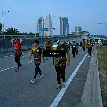 Runner Photo 6259121