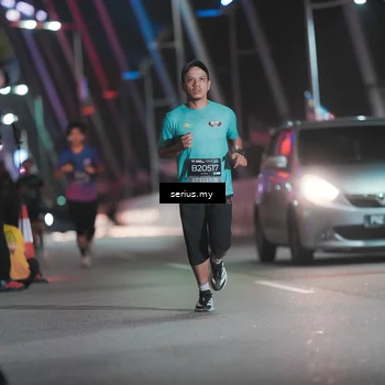 Runner Photo 6259144