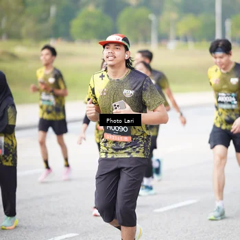 Runner Photo 6259180