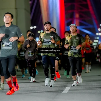 Runner Photo 6259200