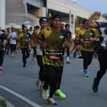 Runner Photo 6259233