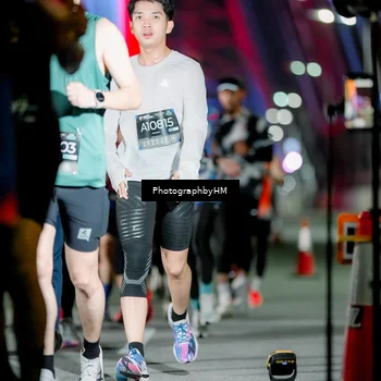 Runner Photo 6259236