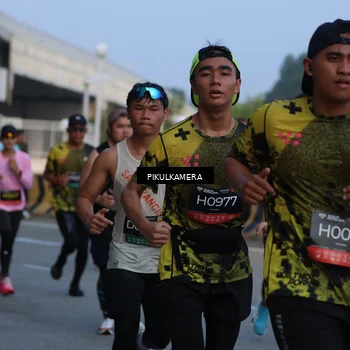 Runner Photo 6259239