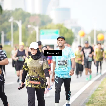 Runner Photo 6259247