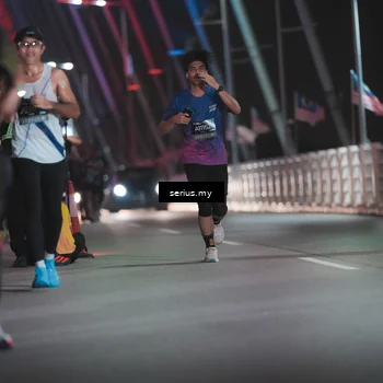 Runner Photo 6259255